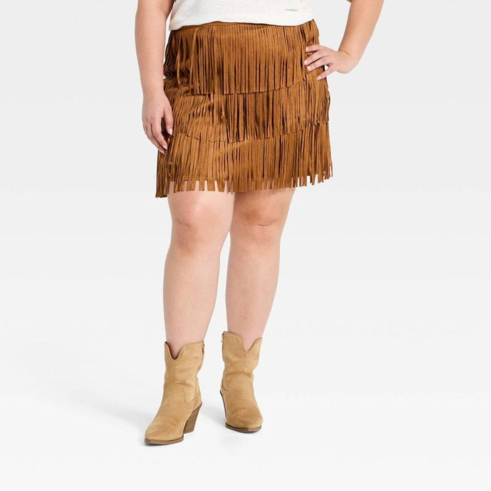 Fringed Suede-Look Women's Mini Skirt - Brown